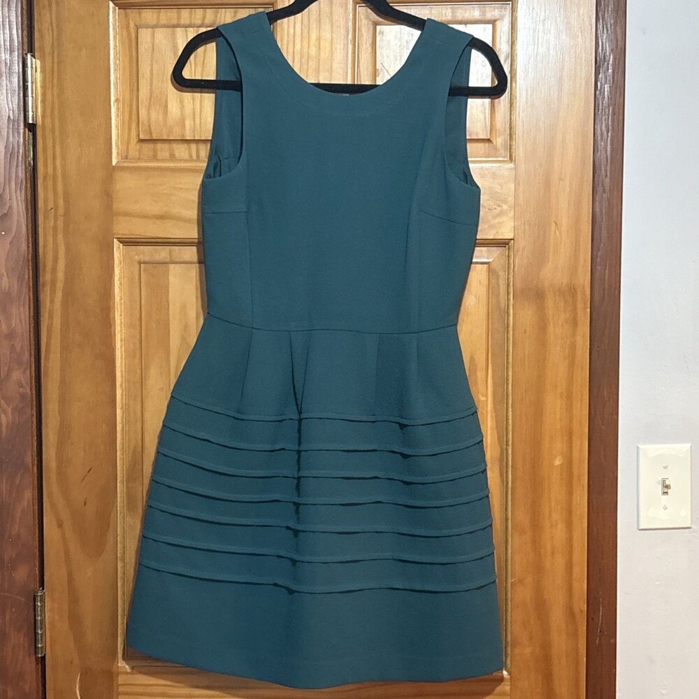 Madewell Midnight Dress in Green, Size 4, Fit And Flair, Sleeveless, Pockets